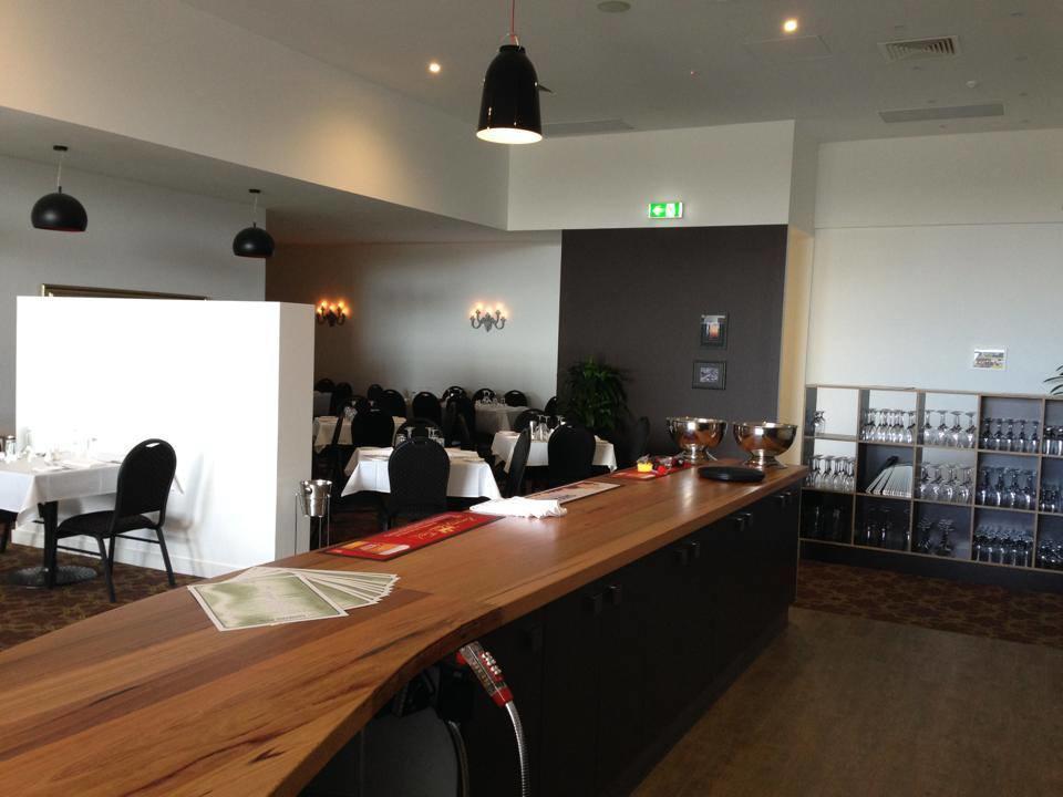 Quality Hotel Point Cook Buitenkant foto