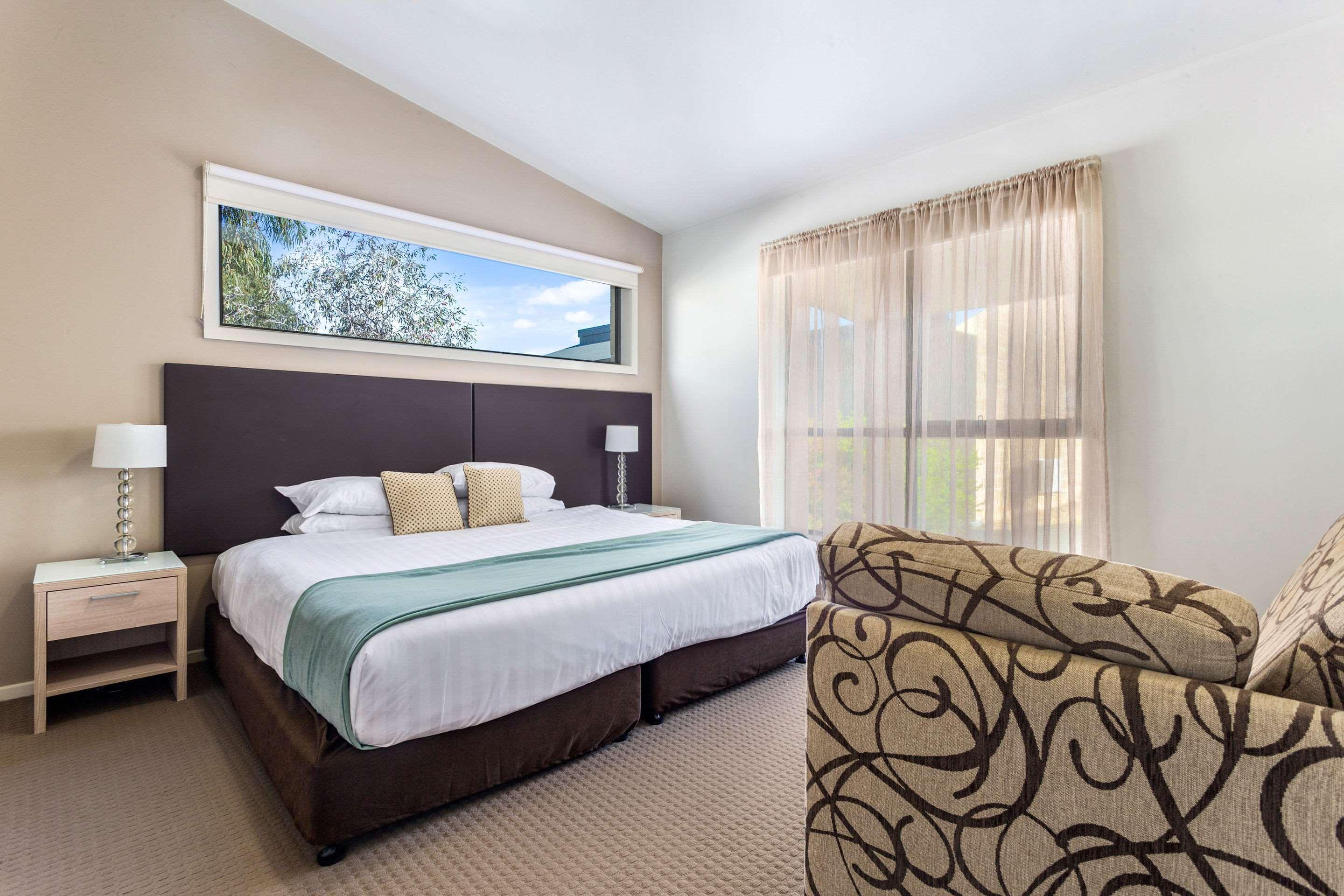 Quality Hotel Point Cook Buitenkant foto